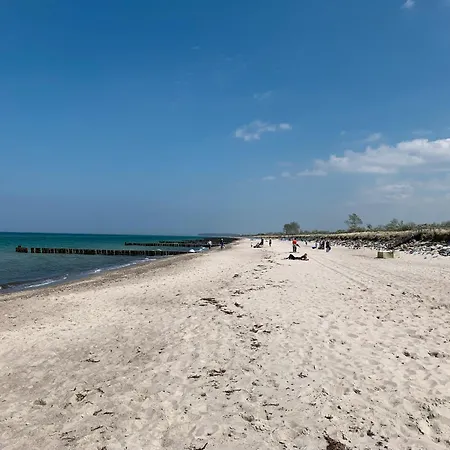 Mit Sauna Und Kamin 別荘