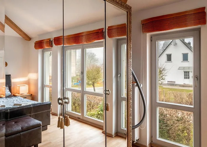 Mit Sauna Und Kamin بيت للعطل *