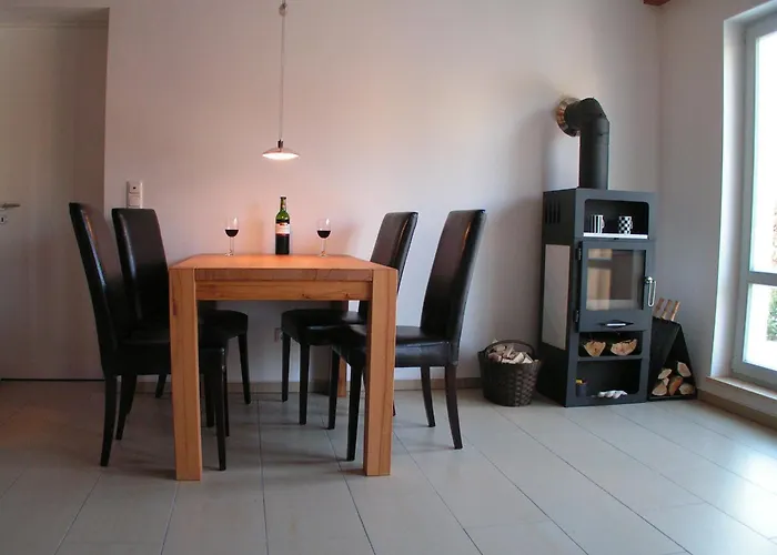 بيت للعطل Mit Sauna Und Kamin *